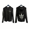 Chaqueta hoja modelo adidas